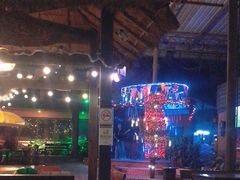 -Green Tree Rest. & Pub