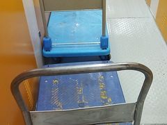 -安东易迷你自助仓储寄存仓库(顾戴路店)