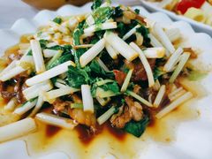 生爆五花肉-明升萝卜汤