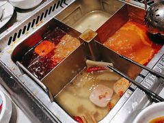 -海底捞火锅(新松江路店)