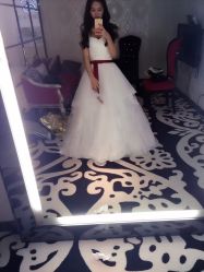 -挪娅婚纱摄影皇家会所