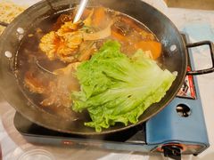-霄汉牛三鲜湖北砂锅菜(万松园2店)