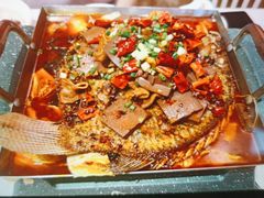 -渝是乎川渝小炒(新世界百货望京店)