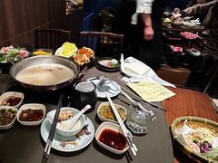 -捞王锅物料理(上海世茂广场店)