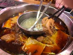 -重庆烧鸡公火锅(簋街店)