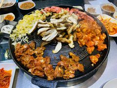 -海花锅盖烧烤店(怡馨家园店)