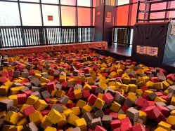 -嗨翻Hi-Fun竞技主题乐园·蹦床团建生日聚会(五棵松华熙店)