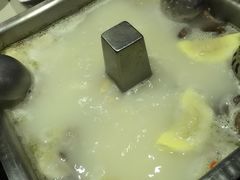 -海底捞火锅(海宁路店)