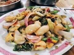 酸菜炒大肥-如意坊美食(华兴一街店)