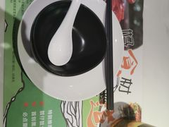 -粤小馆(天安云谷店)
