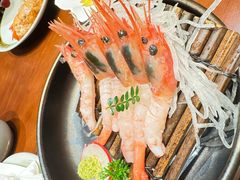-8PINTS八品脱·日料·烧鸟·精酿小酒馆(莘庄店)