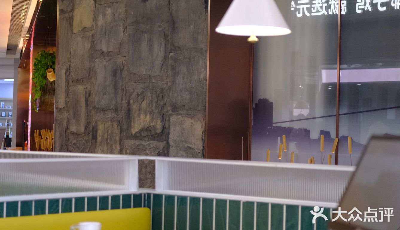 这家椰子鸡 汤都被我喝到一滴不剩