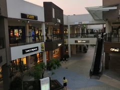 -宁波杉井奥特莱斯广场