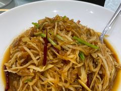 酸萝卜炒粉-品味居·首店·大连鲜活海鲜大连菜(东港店)