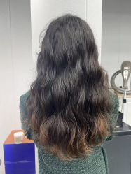 -茶发Salon·烫发染发理发