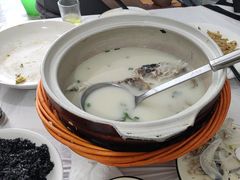 -天乐农家鱼头王(天目湖店)