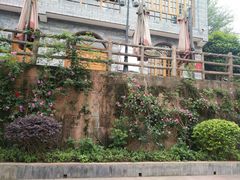 -楠柏弯休闲山庄(梨花溪店)