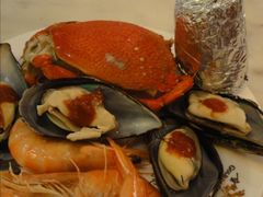 -四海一家自助餐(益田假日广场店)