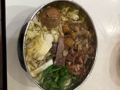 -花溪王记牛肉粉(四季花溪商场店)