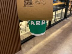 -星巴克(上海虹桥新天地二店)