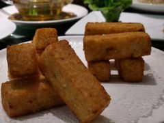 -HOMES上海本帮菜(襄阳公园店)