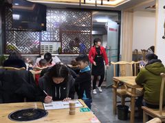 大堂-清真·海清斋铜锅涮肉牛羊肉小炒泡馍(大雁塔店)