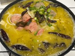 -肥汁米蘭香港米线(长宁来福士店)