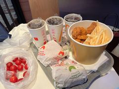 -麦当劳(新世纪环球中心店)