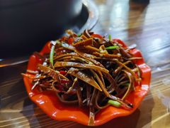 -唐记煌大坨卤牛肉串串(瑞南街店)