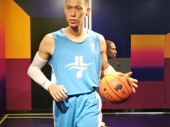 -厦门帷幕开啦红地毯蜡像艺术馆