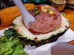 版纳菠萝饭-老滇山寨•云南特色菜•地方菜•民族风情歌舞表演(金碧店)