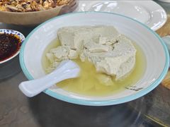 -土砂锅生态山庄·非遗砂锅雅鱼