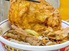 -弘束束柳州深巷螺蛳粉(珠江路店)