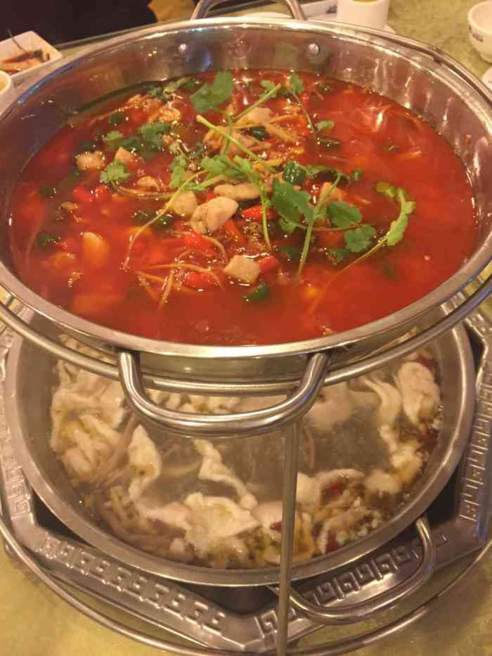 自贡芭夯兔(蜀汉路店)-"还不错,一直喜欢他们的双椒兔,每次来都是.