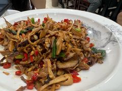-湖南人家湘菜馆(镇江路店)