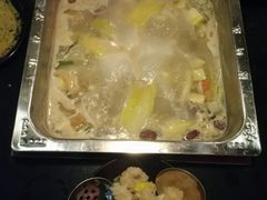 -陈阿婆重庆绿色鱼火锅