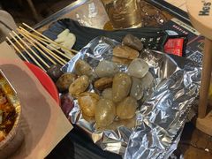 -何师烧烤·香辣蟹·川菜·30年老品牌(太古里旗舰店)