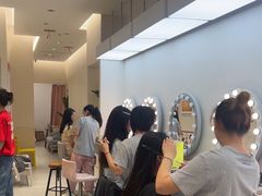 -天真蓝照相馆(杭州滨江宝龙店)