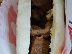 锅盔夹卤肉外-洞子口张老二凉粉(文殊院店)