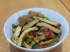 -老游独一佳湘菜馆(高新四路店)