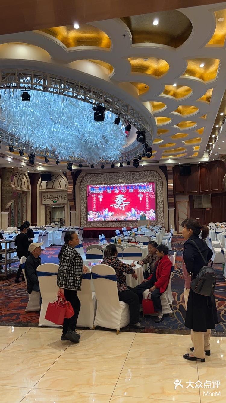 重庆宴会大厅回兴周边好地方