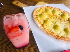 芝士榴莲披萨-LYFATTI 莱芙缇(赣水路店)