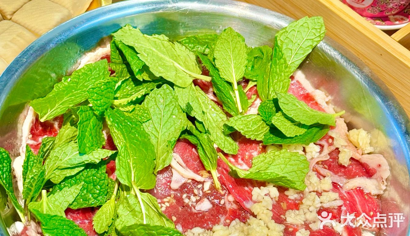 不是吧，南方小土豆在北京也能吃到正宗齐齐哈尔烤肉🍖！！