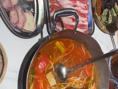 -王奋斗贵州酸汤牛肉火锅