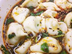 酸汤牛肉水饺-回坊马二饺子馆
