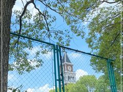 -房地产交易中心-停车场