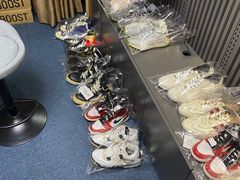 -吾净球鞋奢侈品洗护修复中心(汉街SKP店)