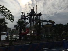 -聚龙湾欢乐水世界