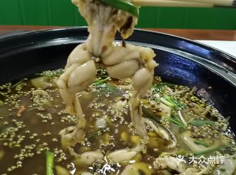 ##0元玩转这座城  今天在黄泥塝偶然发现一家吃蛙的