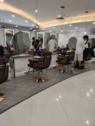 -八佰伴8008星级形象店